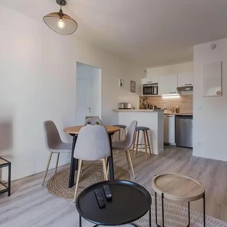 Plaza Vaillant 01 Appartement Chalifert Buitenkant foto